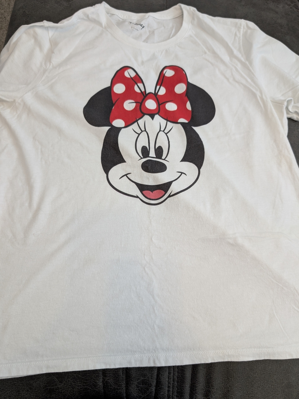 Disney Minnie Mouse White Tee with Red Bow